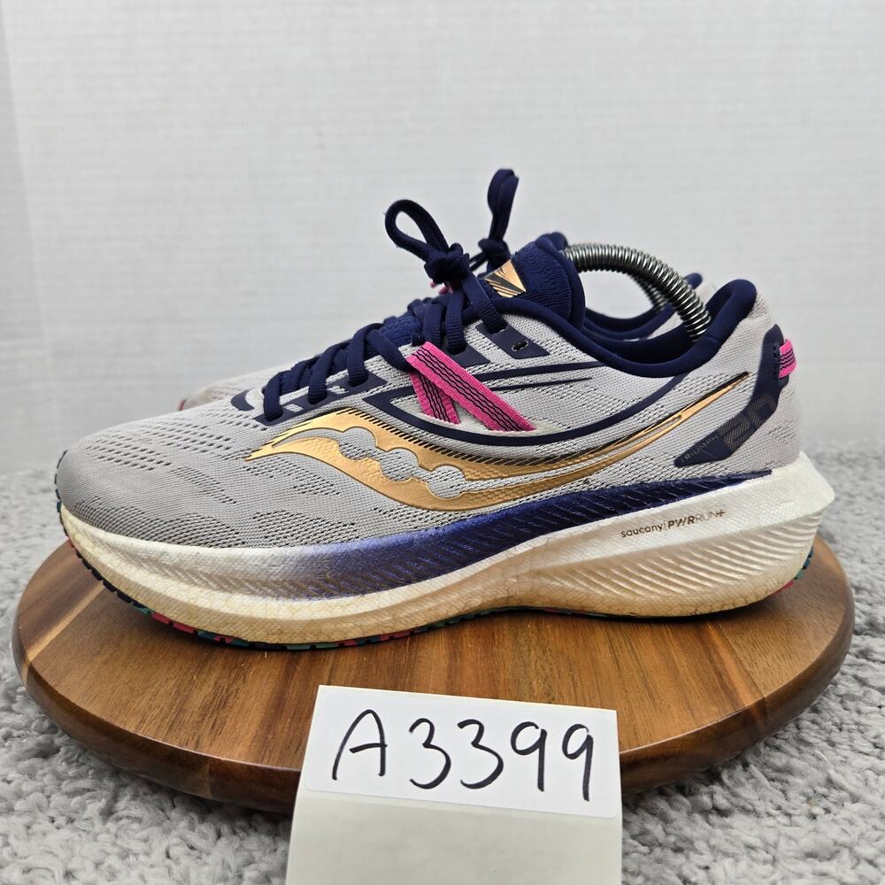 Saucony Womens 10 Triumph 20 Prospect Glass Athletic Gym Running Shoe S10759-40